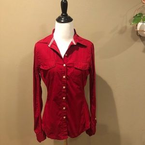 Red converse cotton stretch button up - Small